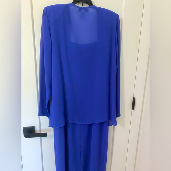 Patra 2-Piece Gorgeous Dress |Size 8 - Picture 5 of 9